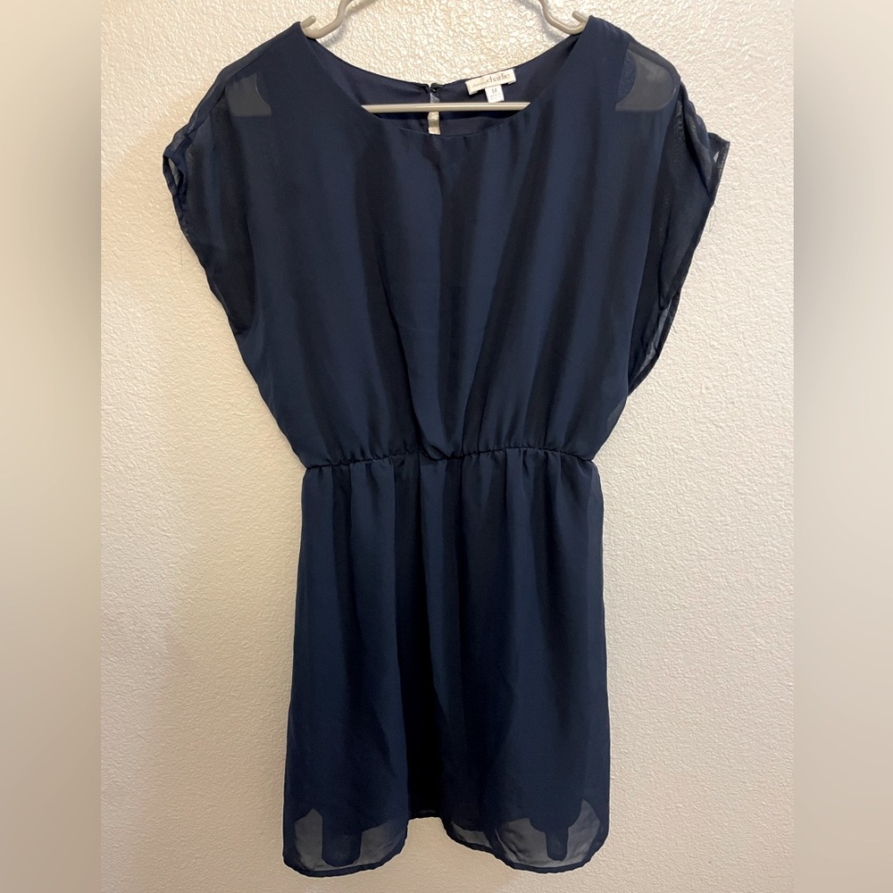 Charming Charlie EUC navy blue dress.